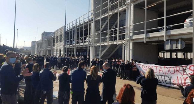 Imagen de archivo de una movilización de la plantilla de Inditex en Zaragoza. | Foto: CGT