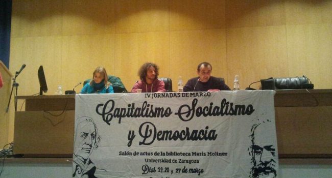 El acto organizado por la UJCE Aragón se enmarca dentro de las Jornadas de Marzo y en el intervenían Tania Sánchez Melero y Raúl Ariza. Foto: IU