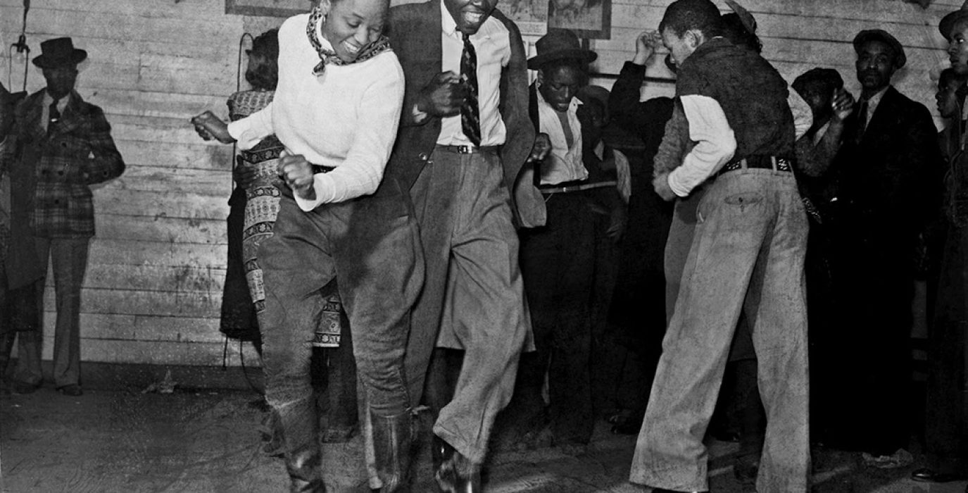 Bailando en un Juke Joint.