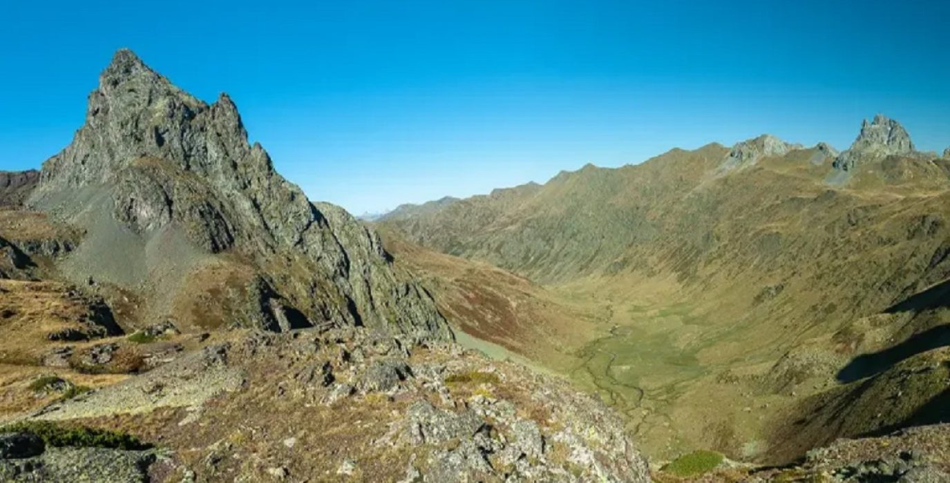 El 90% de la población de la Chacetania y Alto Galligo se oponen a la unión de estaciones Astún-Formigal y quiere que la Canal Roya se declare Parque Natural