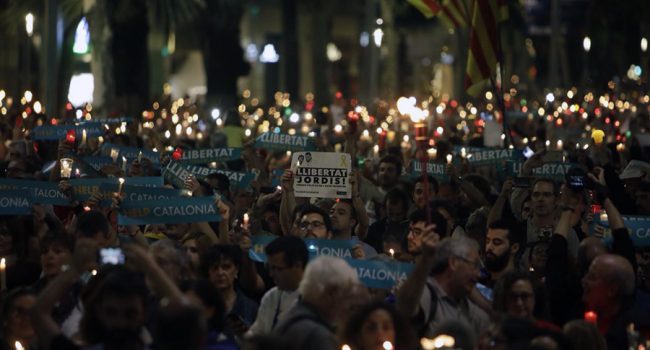 Inici de la marxa als Jardinets de Gràcia de Barcelona. Foto: Victor Serri (La Directa)