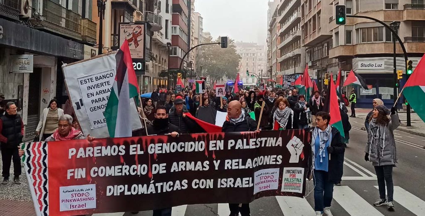 Imagen de archivo de una marcha convocada por Iniciativa por Palestina en Zaragoza. | Foto: Pablo Híjar, AraInfo