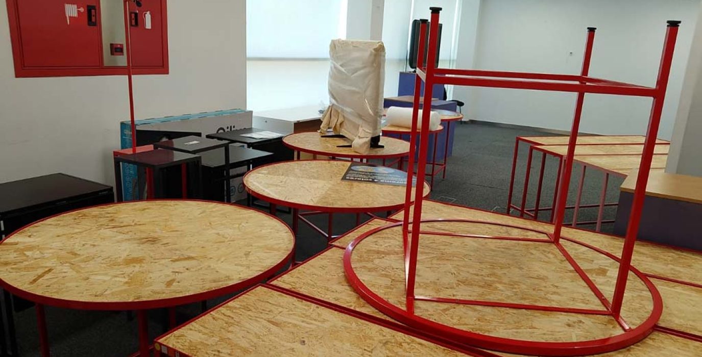 Desmontaje del Museo de las MatemáticasDesmontaje del Museo de las Matemáticas. | Foto: Cambiar Huesca