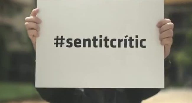 Imagen de la campaña de lanzamiento de Crític.