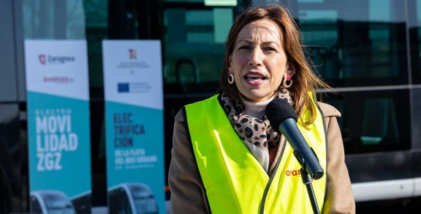 Natalia Chueca en una rueda de prensa sobre transporte urbano | Foto: Ayuntamiento de Zaragoza