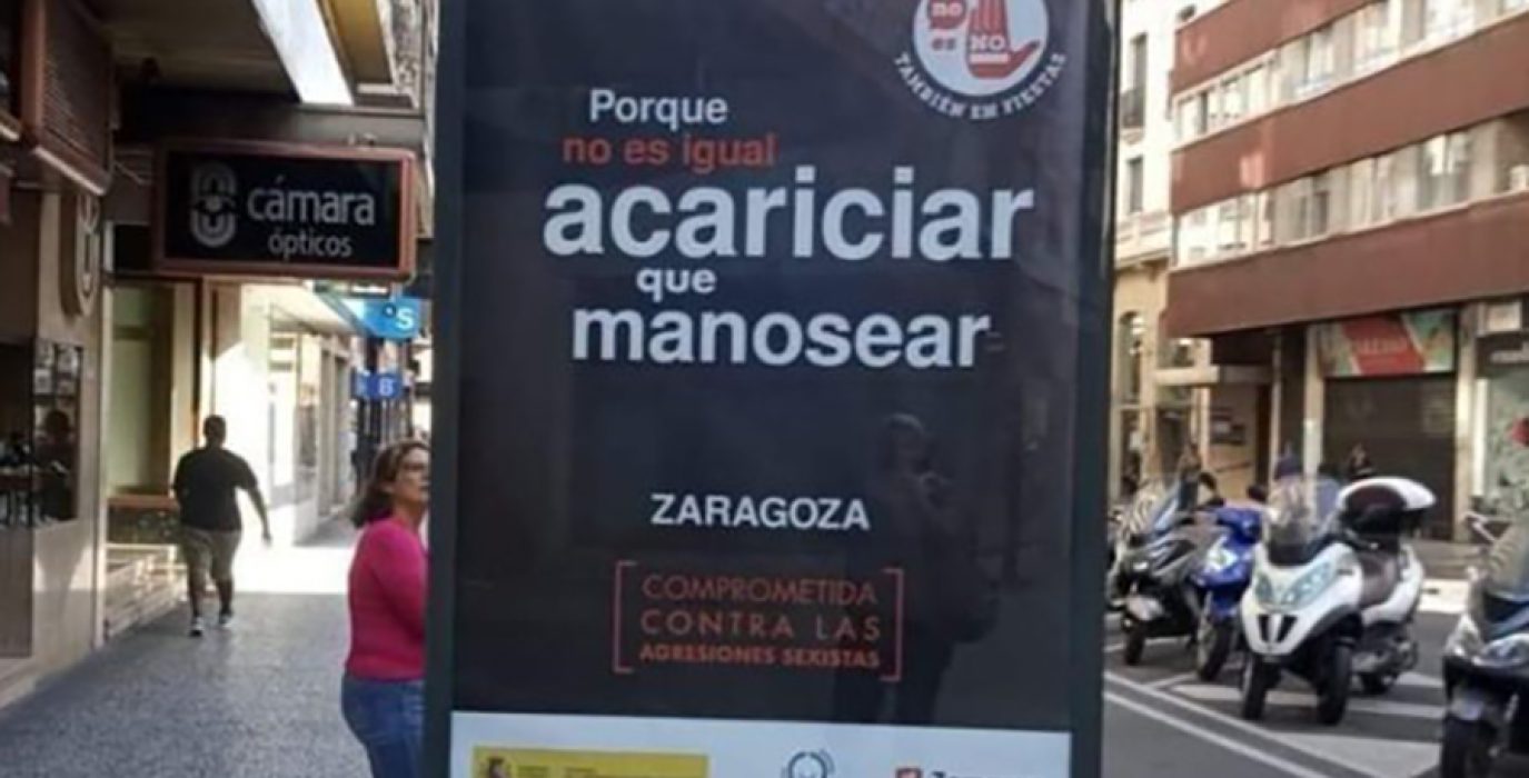 El cartel de la campaña 'No es No' con el mensaje 'Porque no es lo mismo acariciar que manosear".