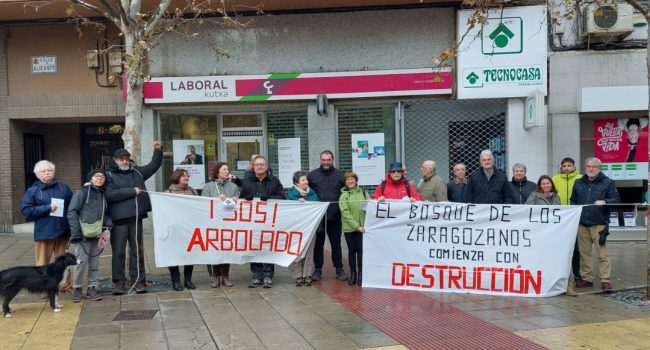 Concentración en el barrio de Torrero. Foto: AV Montes de Torrero Venecia.