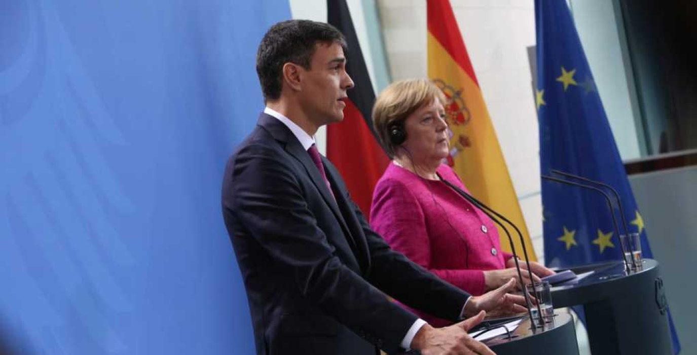 Pedro Sánchez y Angela Merkel. Foto: @sanchezcastejon