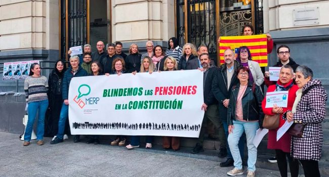 Un instante de la concentración en Zaragoza