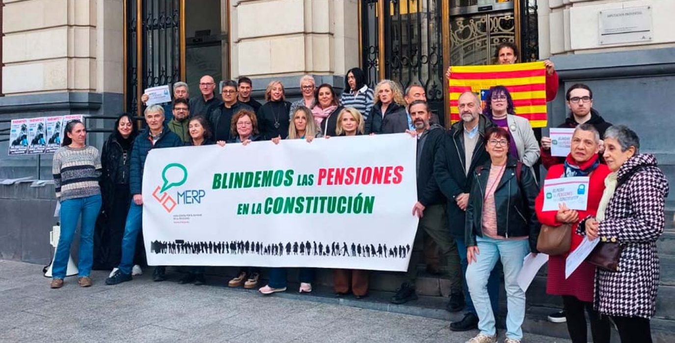Un instante de la concentración en Zaragoza