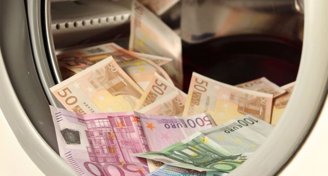 La Audiencia de Zaragoza lleva camino de hacerse con una cartera inmobiliaria de veinte inmuebles adquiridos mediante prácticas corruptas y repartidos por tres provincias y dos países. Foto: Pixabay.