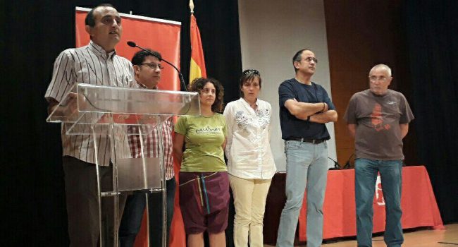 Raúl Ariza junto a la nueva dirección de IU Zaragoza.