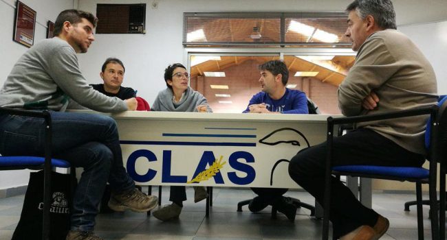 Momento de la reunión de Nacho Escartín con la asociación de ganaderos Porc Libre.