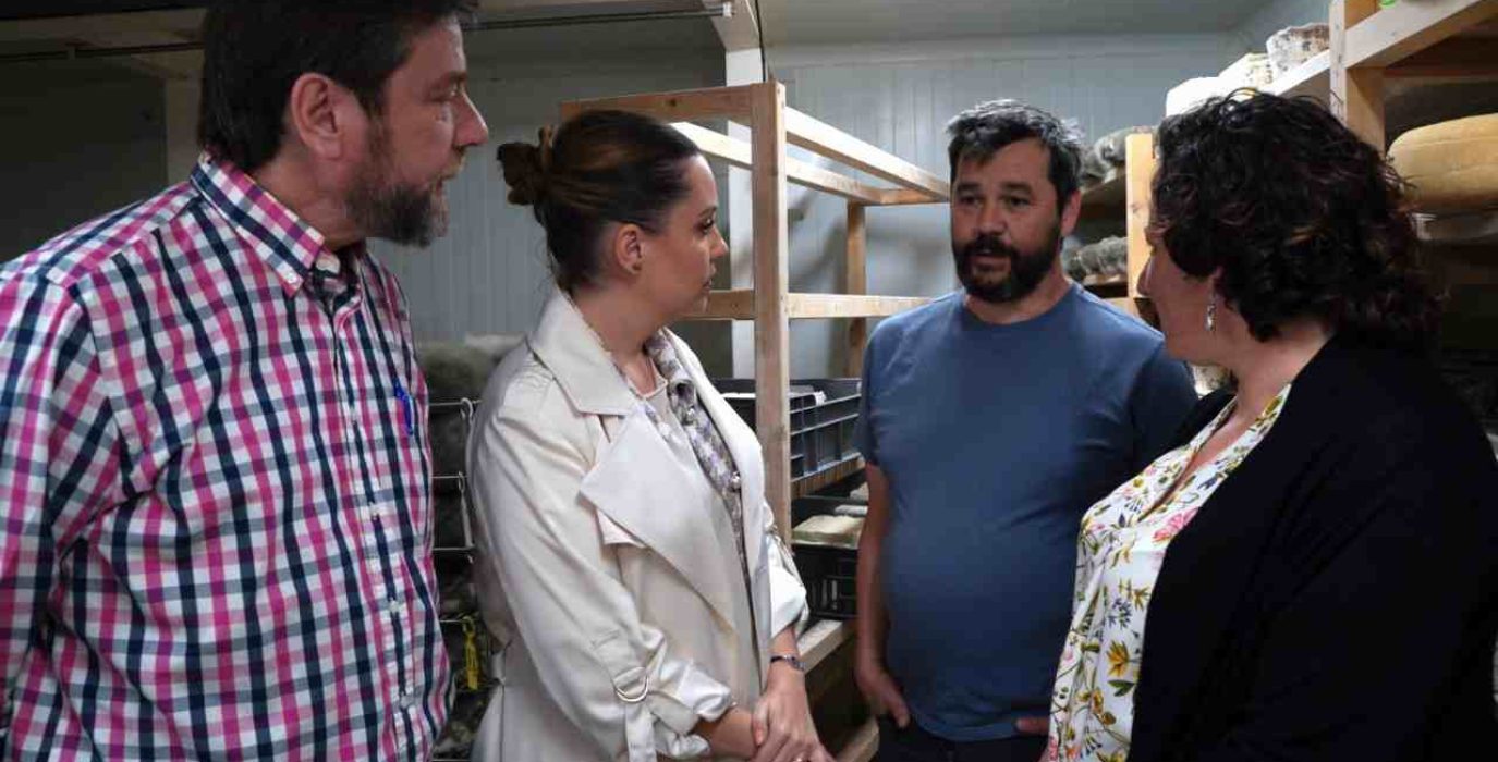 Maru Díaz en la quesería