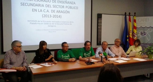 Rueda de prensa de la Plataforma por la Defensa de la Escuela Pública de Zaragoza.