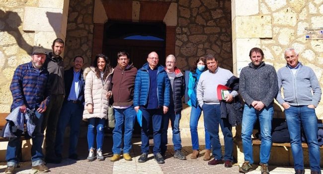 Representants d'os municipios y organización d'o prochecto | Foto: Universidat de Burgos