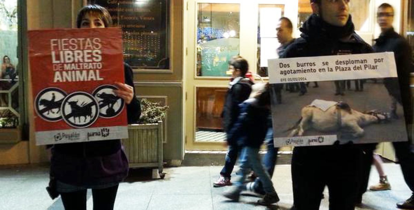 Un momento de la protesta. Foto: @Puyalon