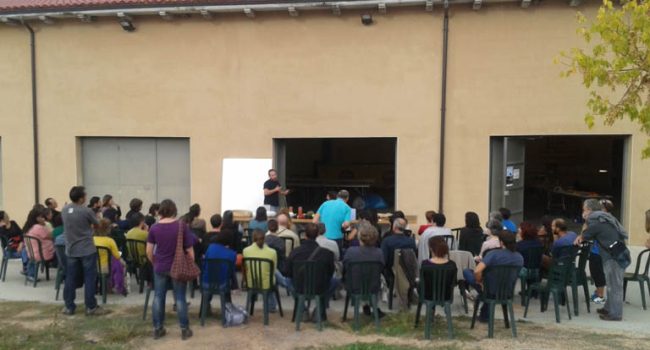 Imagen de un encuentro en Bierge de la Red de Semillas de Aragón.