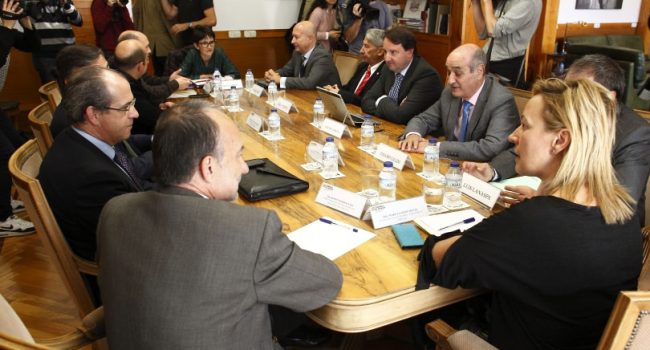 Reunión del grupo de trabajo sobre las afecciones económicas de la independencia de Catalunya.