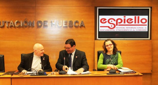Imagen de la rueda de prensa celebrada este viernes en Uesca que sirvió como presentación de Espiello 2014.