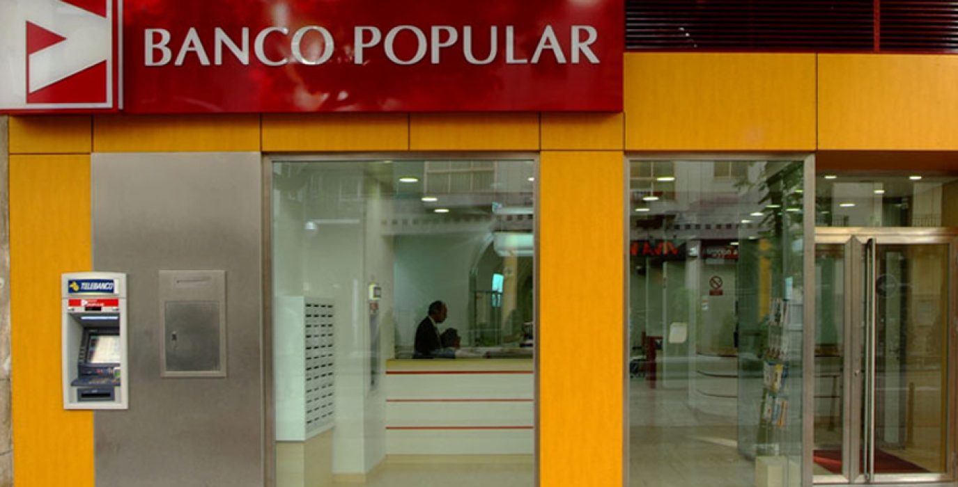 Oficina del Banco Popular .