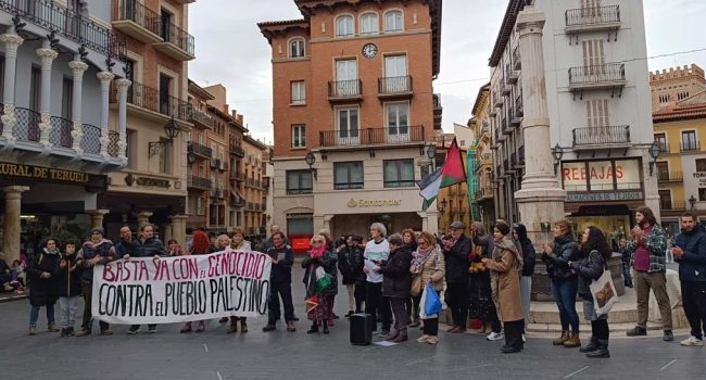 Imagen de archivo de una protesta en Teruel contra el genocidio en Gaza. | Foto: Asamblea Antibelicista de Teruel