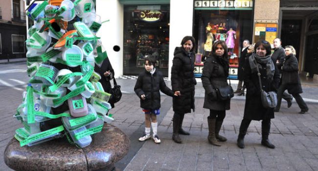 El árbol de tuppers. Foto: El Ventano