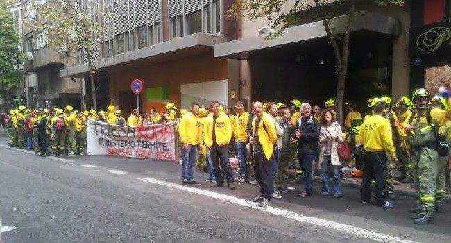 Un momento de la concentración de los trabajadores y trabajadoras de las BRIF en Madrid. Foto: BRIF Daroca.