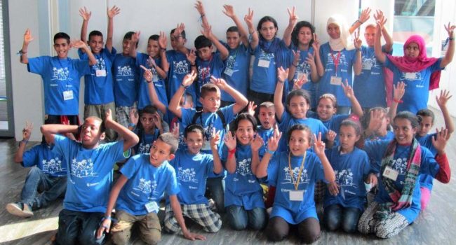 Imagen de archivo de niños y niñas saharauis participantes en ‘Vacaciones en paz’. | Foto: Arapaz