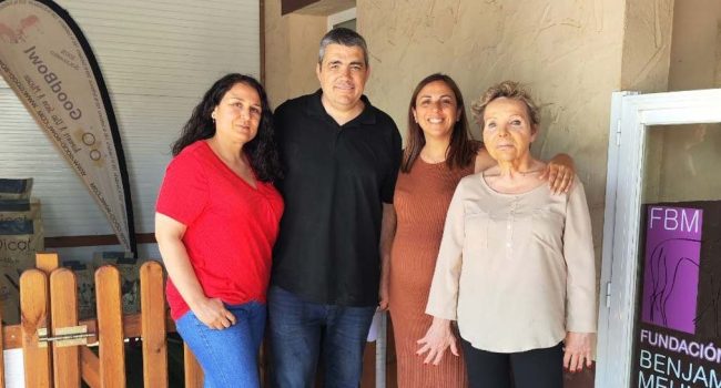 Javier Luna en su visita a la Fundación Benjamín Mehnert este miércoles. | Foto: PACMA