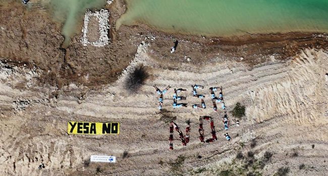 Un instante de la acción. | Foto: Ecologistas en Acción