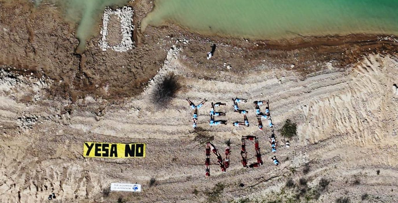 Un instante de la acción. | Foto: Ecologistas en Acción