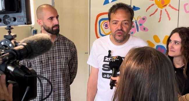 José Antonio Yagüe representante de la asamblea hace declaraciones a los medios este miércoles. | Foto: Asamblea Zonas Jóvenes
